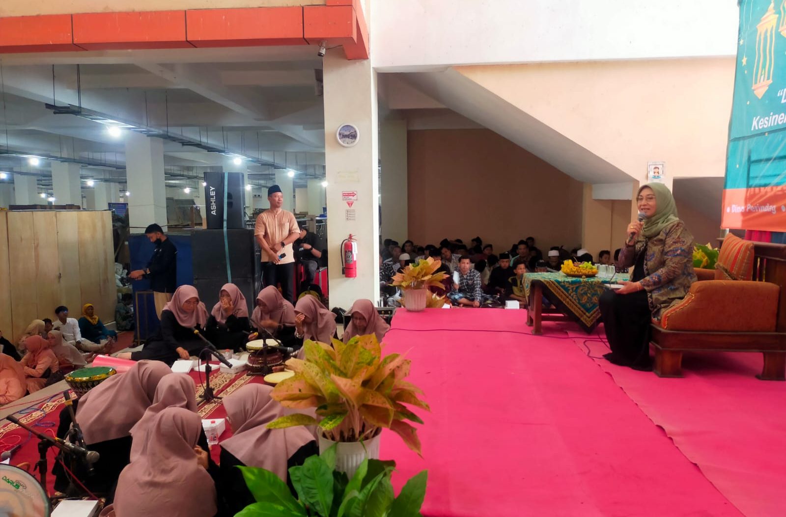 Syawalan Dinas Perindag Sleman Bersama Pedagang Pasar Prambanan