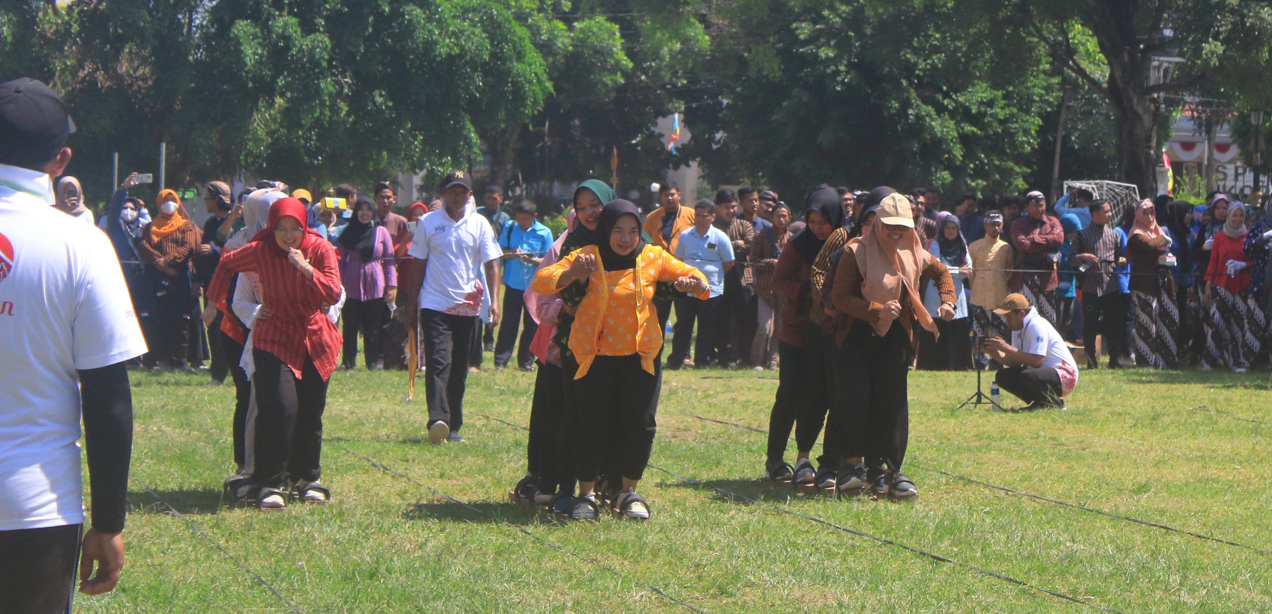 Perayaan Hari Jadi Kabupaten Sleman ke-108: Memelihara Tradisi Lewat Perlombaan Tradisional