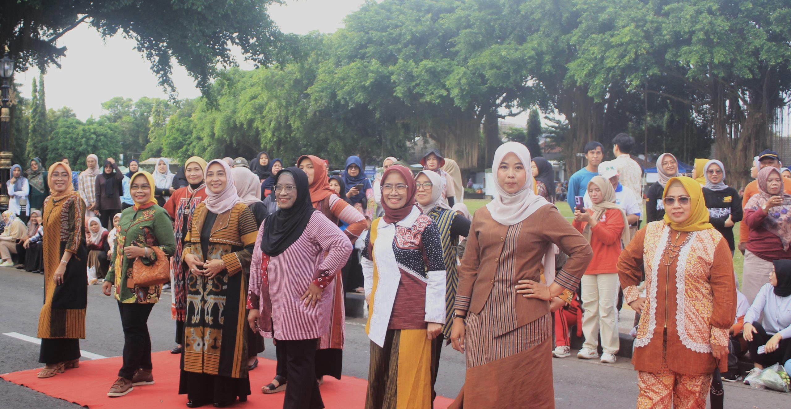 Gerbang Baru Sleman: Lurik Lokal Makin Dilirik, UMKM Makin Ciamik
