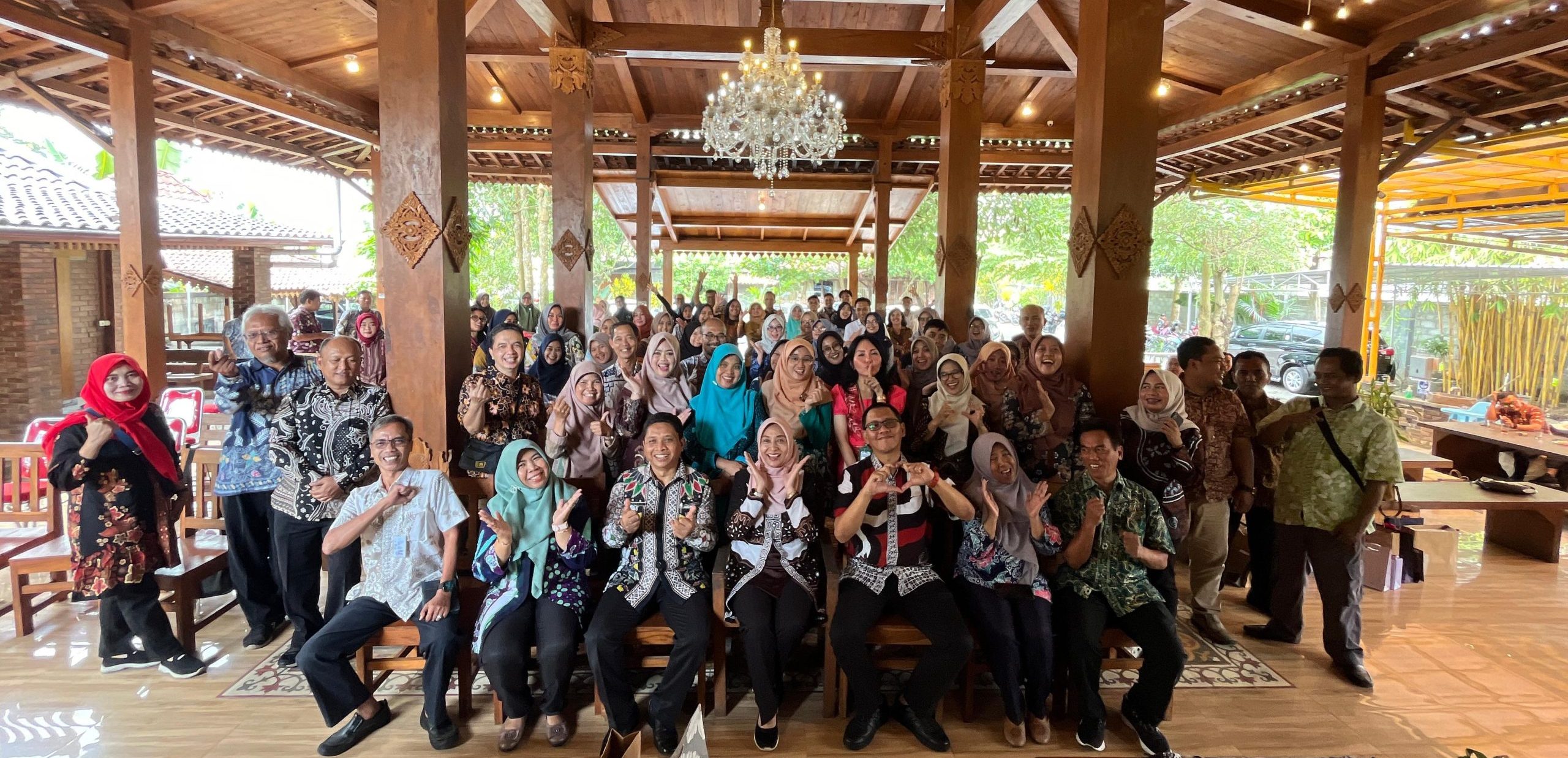 Pisah Sambut Pegawai Disperindag Sleman: Momentum Pembinaan dan Apresiasi